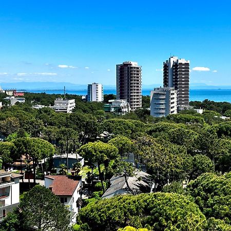 Ferienwohnung Penthouse Bellavista Lignano Sabbiadoro Exterior foto