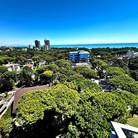 Ferienwohnung Penthouse Bellavista Lignano Sabbiadoro Exterior foto