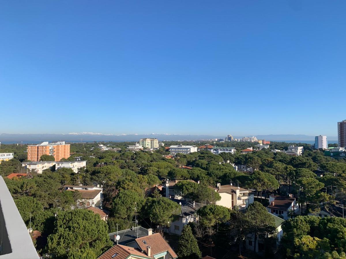 Ferienwohnung Penthouse Bellavista Lignano Sabbiadoro Exterior foto