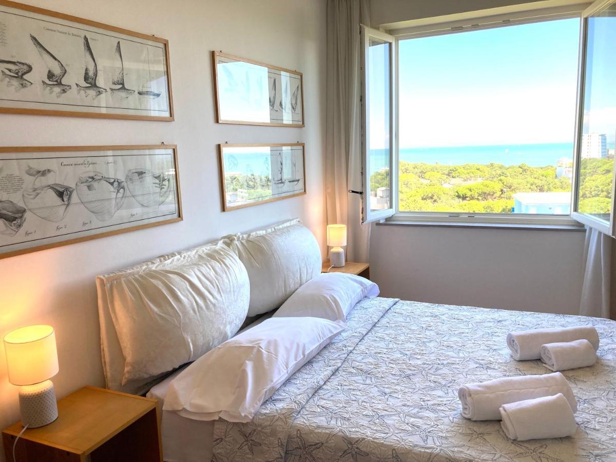 Ferienwohnung Penthouse Bellavista Lignano Sabbiadoro Exterior foto