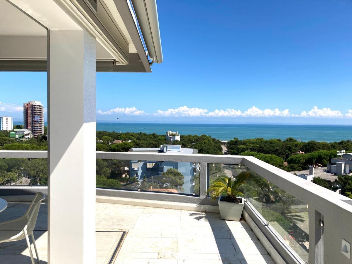 Ferienwohnung Penthouse Bellavista Lignano Sabbiadoro Exterior foto