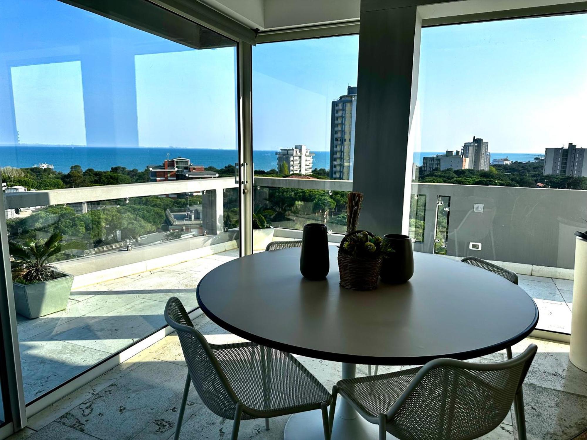 Ferienwohnung Penthouse Bellavista Lignano Sabbiadoro Exterior foto