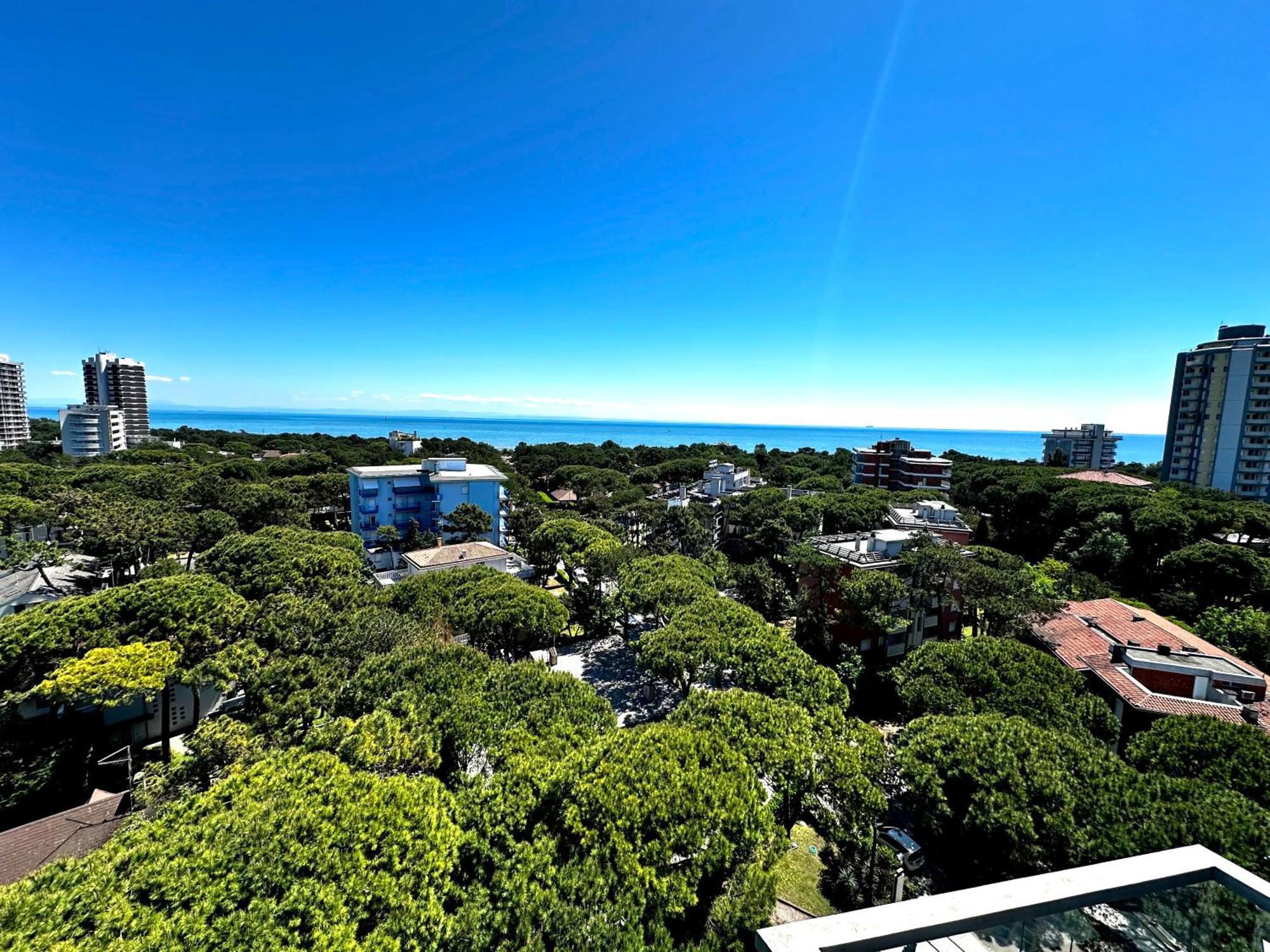 Ferienwohnung Penthouse Bellavista Lignano Sabbiadoro Exterior foto