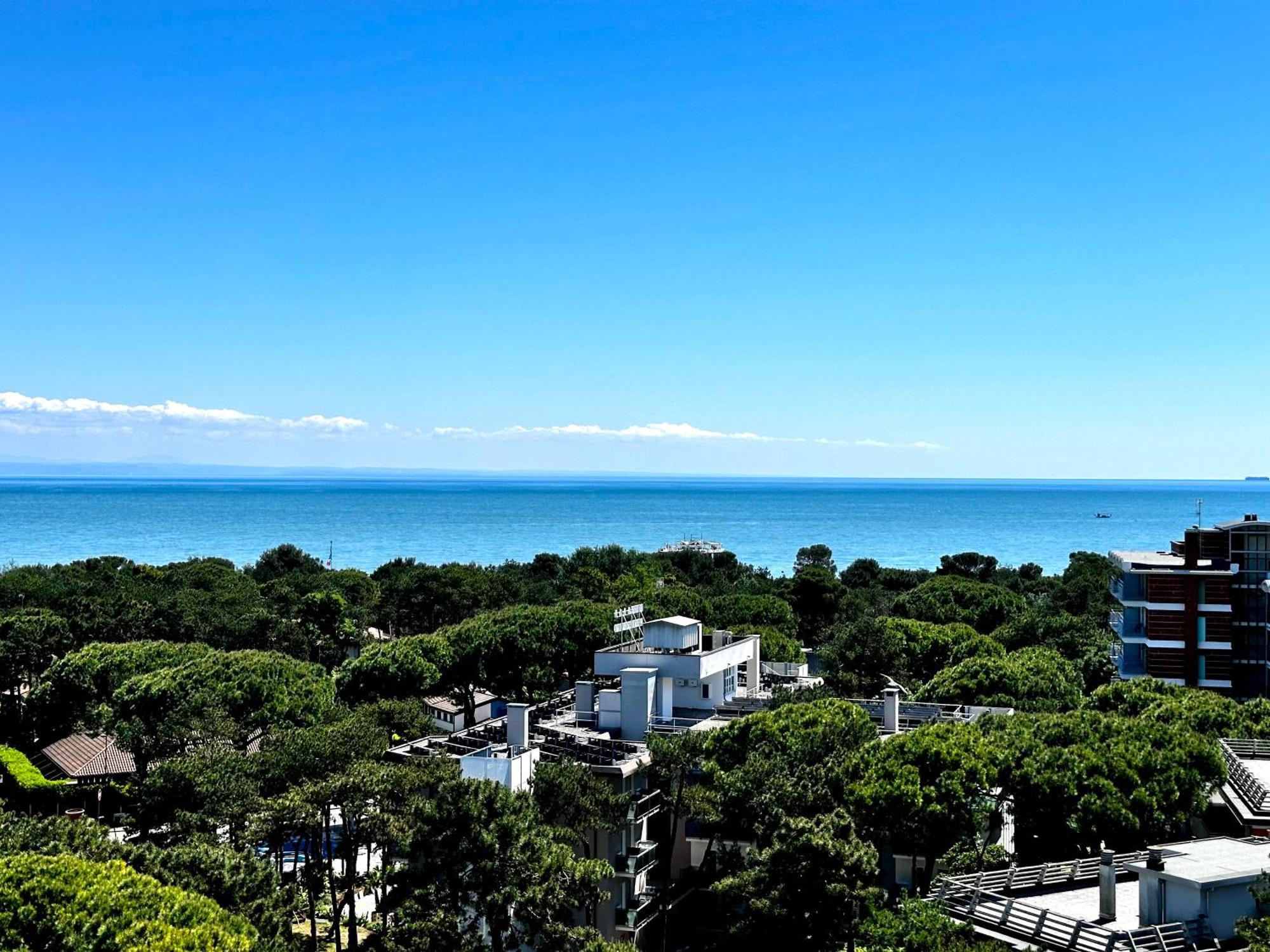 Ferienwohnung Penthouse Bellavista Lignano Sabbiadoro Exterior foto